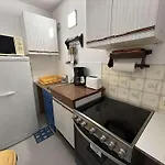 2 Pièces Avec Parking à - Fr-1-224c-346