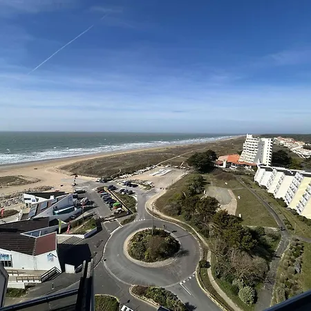 Apartamento 2 Pièces Avec Parking à - Fr-1-224c-346 *